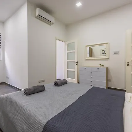 Apartment Spinola Bay Hideaway
