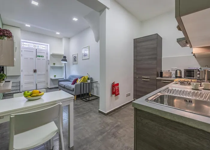 Daire Spinola Bay Hideaway *