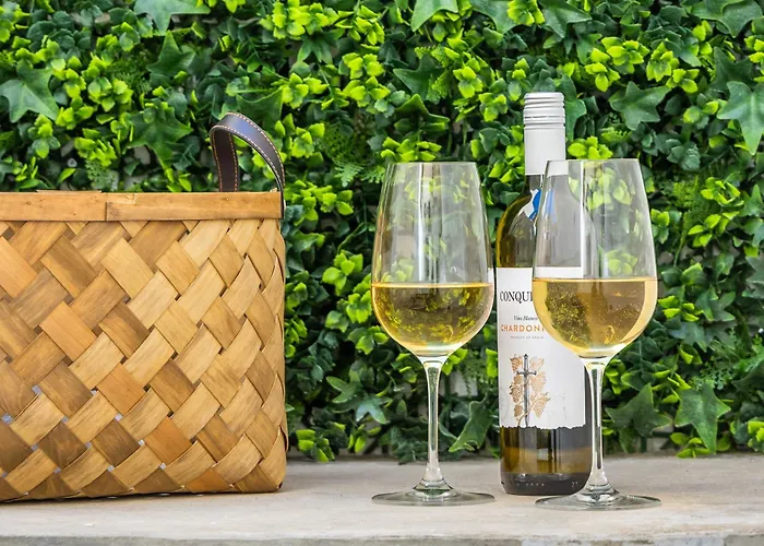 Spinola Bay Hideaway *